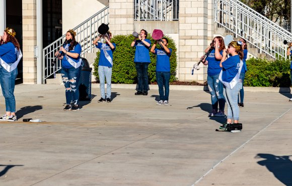 © Candid Memories By Ken Frazier