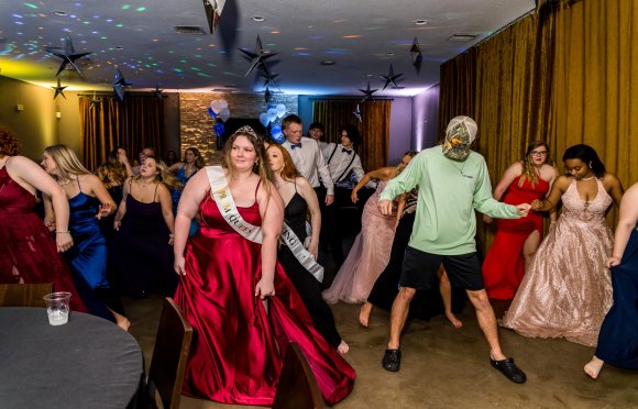 Â© Candid Memories By Ken Frazier