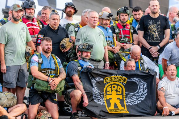 Â© Candid Memories By Ken Frazier