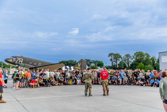 Â© Candid Memories By Ken Frazier