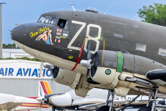 Â© Candid Memories By Ken Frazier