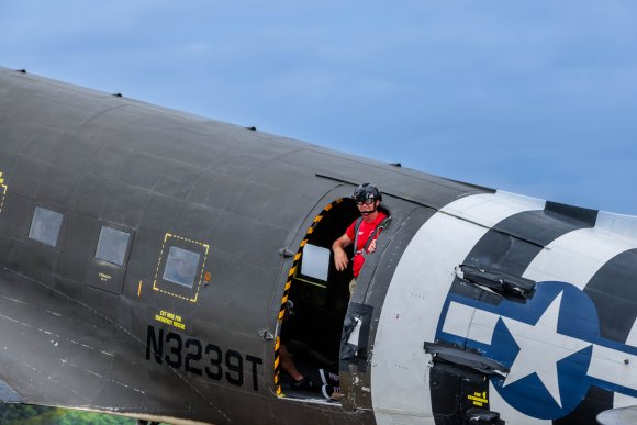 Â© Candid Memories By Ken Frazier