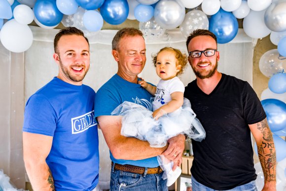 © Candid Memories By Ken Frazier