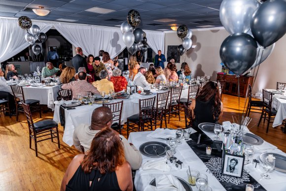 Â© Candid Memories By Ken Frazier