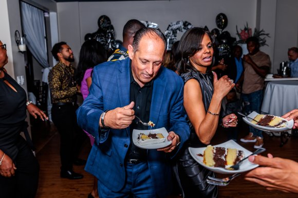 Â© Candid Memories By Ken Frazier