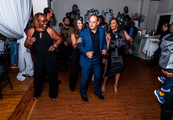 Â© Candid Memories By Ken Frazier