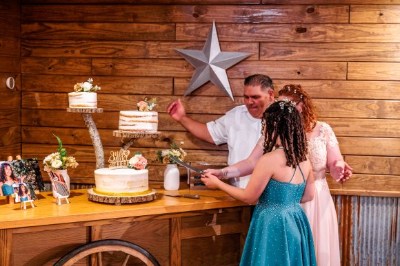 Â© Candid Memories By Ken Frazier