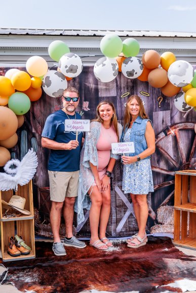 Â© Candid Memories By Ken Frazier