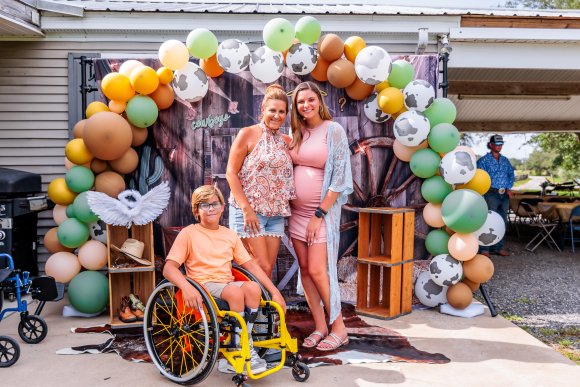 Â© Candid Memories By Ken Frazier