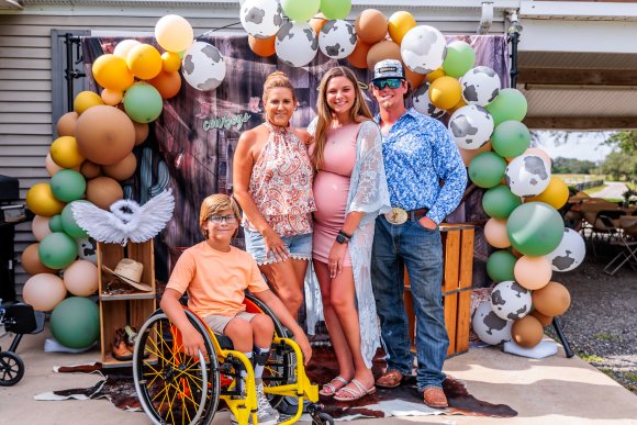 Â© Candid Memories By Ken Frazier