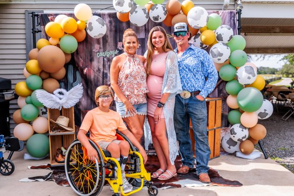 Â© Candid Memories By Ken Frazier