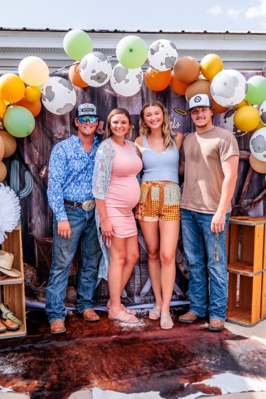 Â© Candid Memories By Ken Frazier