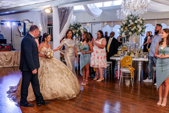 Â© Candid Memories By Ken Frazier