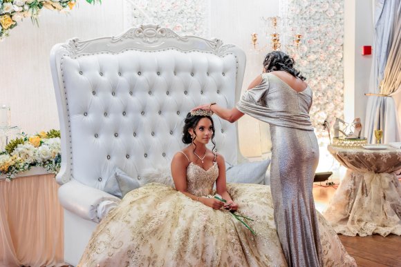 Â© Candid Memories By Ken Frazier