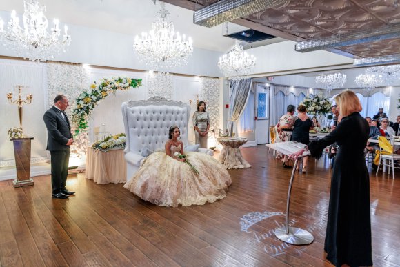 Â© Candid Memories By Ken Frazier