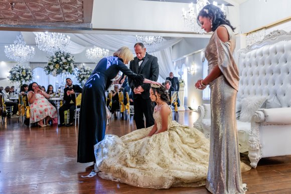 Â© Candid Memories By Ken Frazier