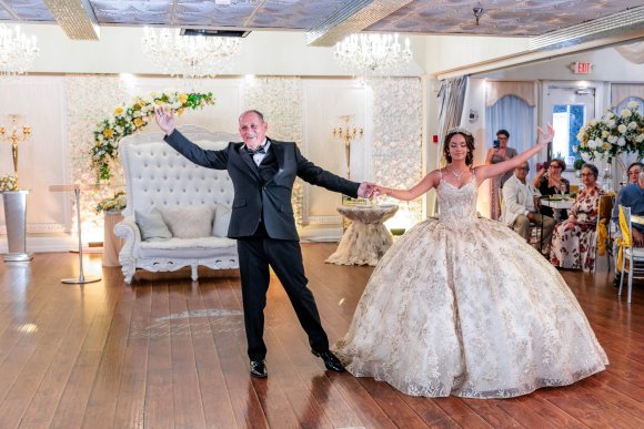 Â© Candid Memories By Ken Frazier