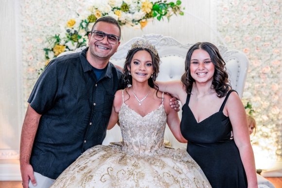 Â© Candid Memories By Ken Frazier