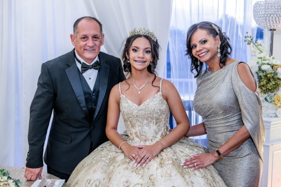 Â© Candid Memories By Ken Frazier