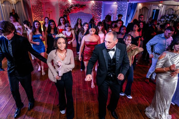 Â© Candid Memories By Ken Frazier