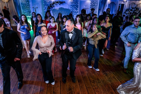 Â© Candid Memories By Ken Frazier