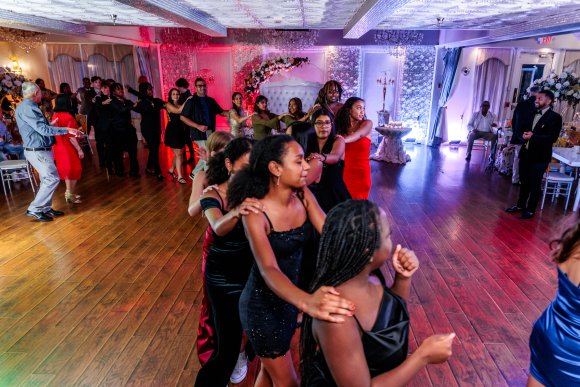 Â© Candid Memories By Ken Frazier