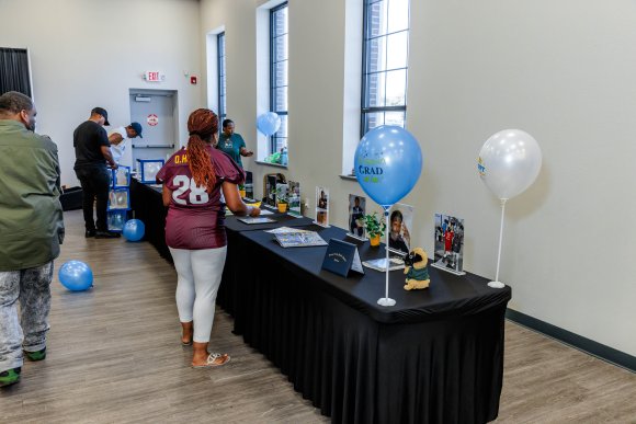 Â© Candid Memories By Ken Frazier