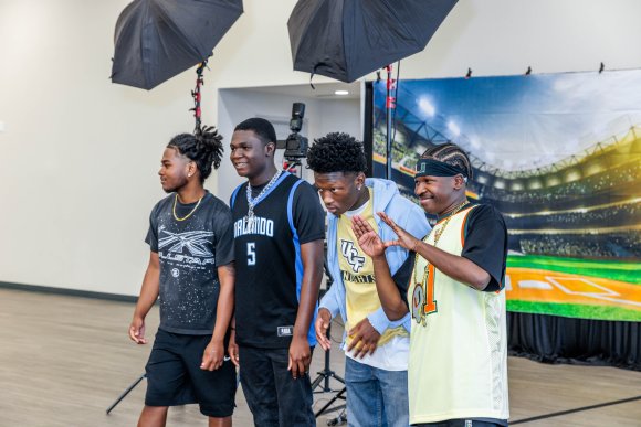 Â© Candid Memories By Ken Frazier