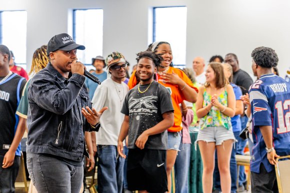 Â© Candid Memories By Ken Frazier