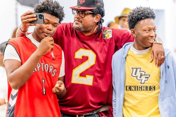 Â© Candid Memories By Ken Frazier