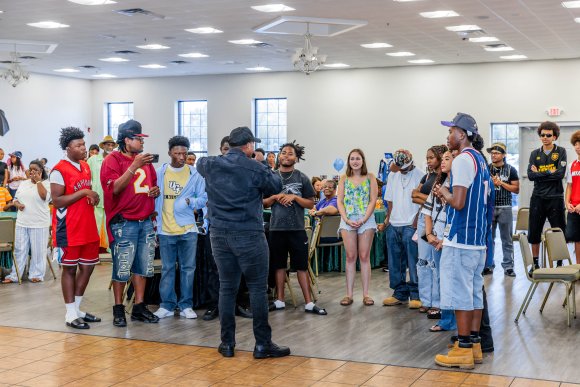 Â© Candid Memories By Ken Frazier