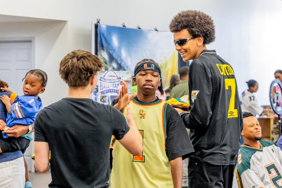 Â© Candid Memories By Ken Frazier