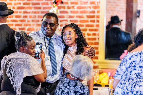 Â© Candid Memories By Ken Frazier