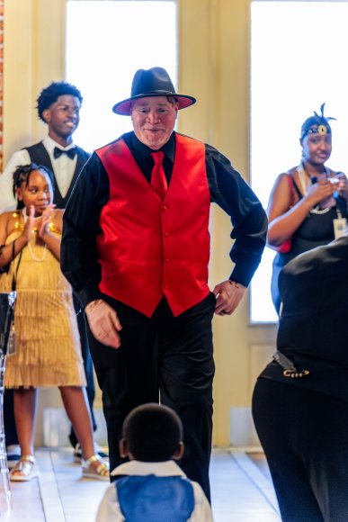 Â© Candid Memories By Ken Frazier