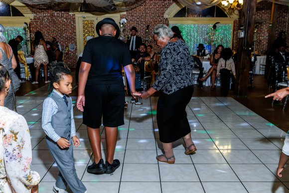 Â© Candid Memories By Ken Frazier