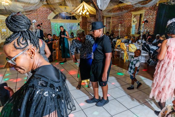 Â© Candid Memories By Ken Frazier