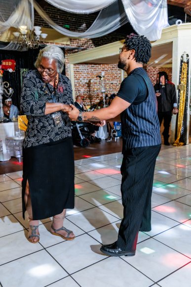 Â© Candid Memories By Ken Frazier