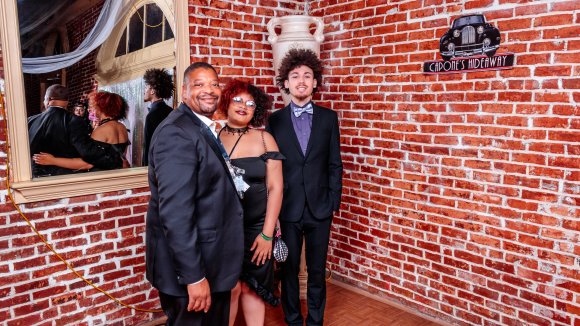 Â© Candid Memories By Ken Frazier