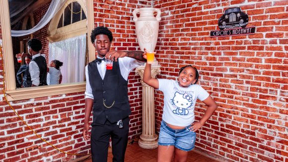 Â© Candid Memories By Ken Frazier