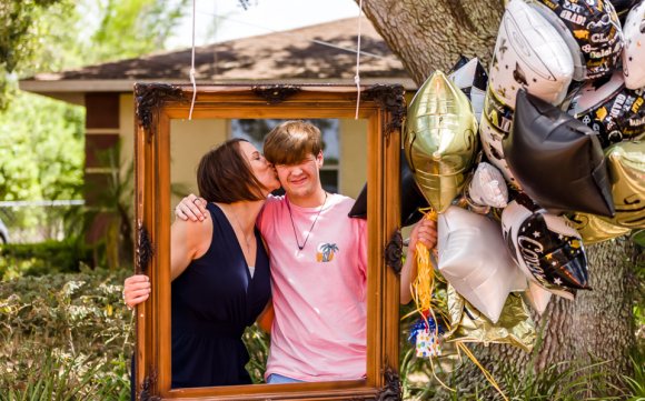 Â© Candid Memories By Ken Frazier