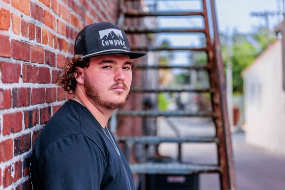 Â© Candid Memories By Ken Frazier