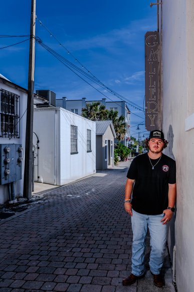 Â© Candid Memories By Ken Frazier