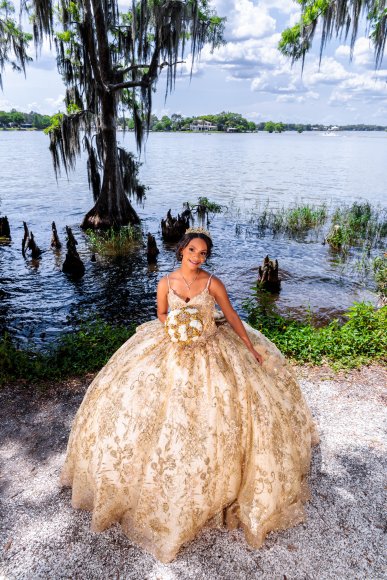 Â© Candid Memories By Ken Frazier