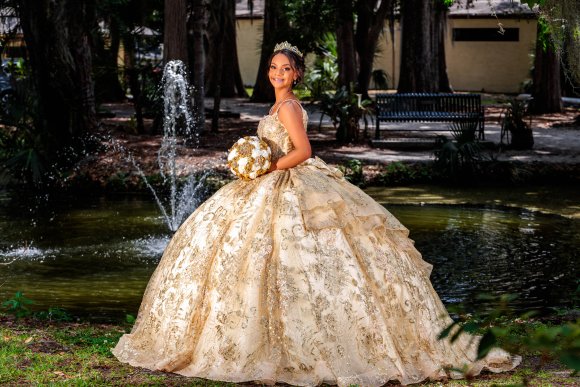 Â© Candid Memories By Ken Frazier