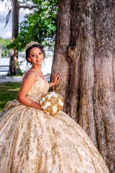 Â© Candid Memories By Ken Frazier