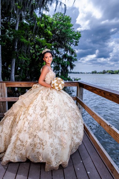 Â© Candid Memories By Ken Frazier