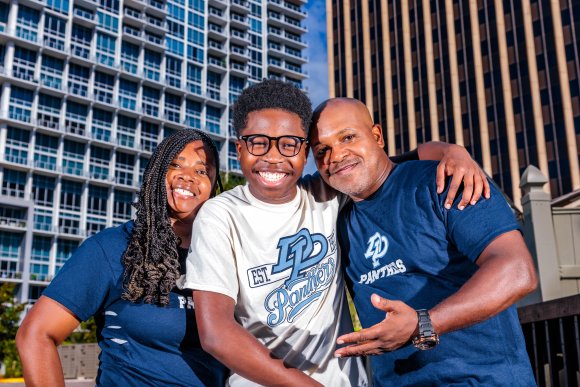 Â© Candid Memories By Ken Frazier