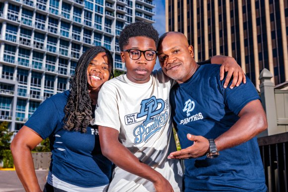 Â© Candid Memories By Ken Frazier