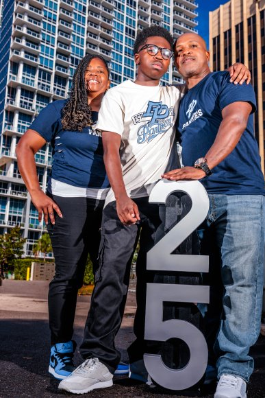 Â© Candid Memories By Ken Frazier