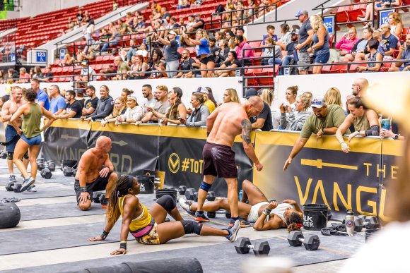 Â© Candid Memories By Ken Frazier